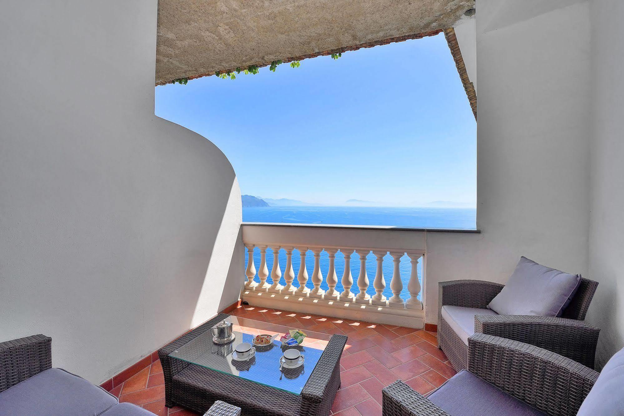Hotel Belvedere Conca dei Marini Bagian luar foto